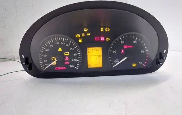 Speedometer (instrument cluster)