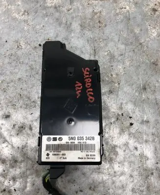 Volkswagen Scirocco USB control unit 5N0035342B