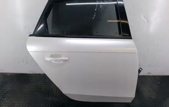 Audi A4 S4 B8 8K Rear door LY1Q