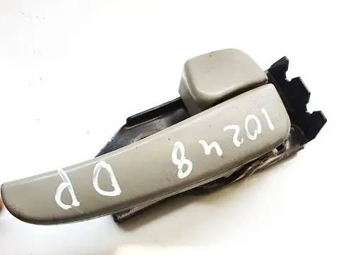 Hyundai Trajet Front door interior handle 