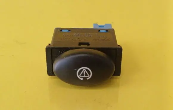 Rover 75 Traction control (ASR) switch YUE100520 100520XXX YUE100520XXX