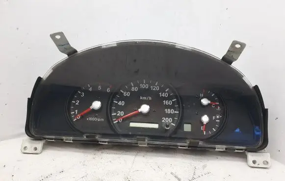 KIA Sorento Speedometer (instrument cluster) 940033E411 20041119