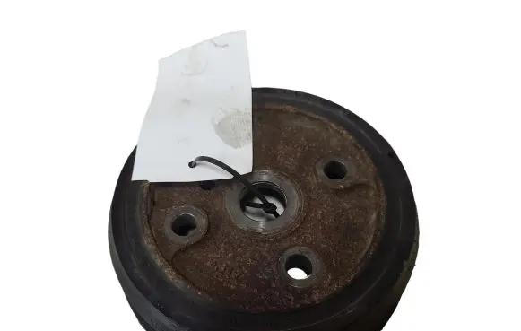 Volvo S40 Crankshaft pulley 08642400