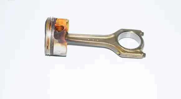 BMW 5 E60 E61 Piston with connecting rod