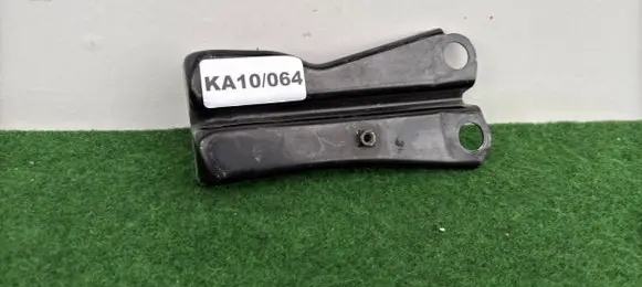 Audi A3 S3 8P Radiator support slam panel bracket 8P0805201A