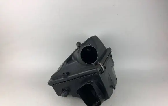 BMW 3 F30 F35 F31 Air filter box 8601677