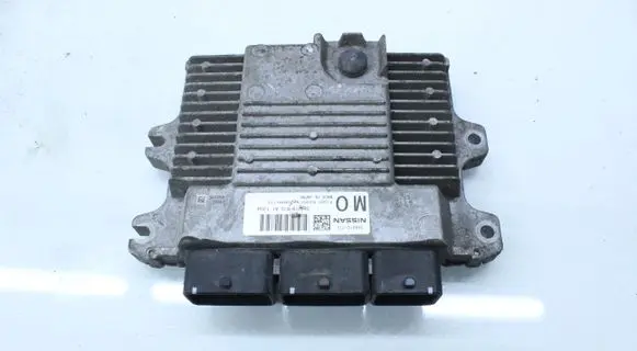 Nissan Juke I F15 Engine control unit/module DEA010072