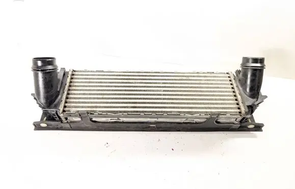 BMW X3 F25 Intercooler radiator 7593845