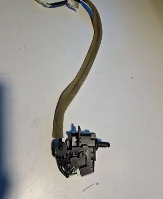 Mazda 3 Fuel tank cap lock BCKA67SKH0 190603