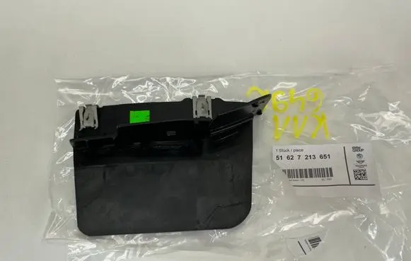 BMW X3 F25 Rear bumper underbody cover/under tray 51627213651