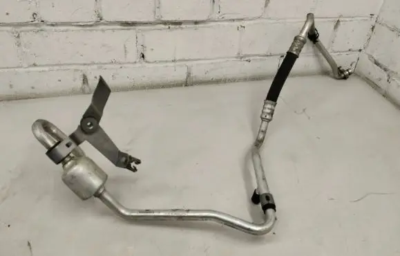 Renault Laguna III Air conditioning (A/C) pipe/hose 924500001R