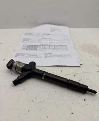 Toyota Auris 150 Fuel injector 236700R030 10H04498