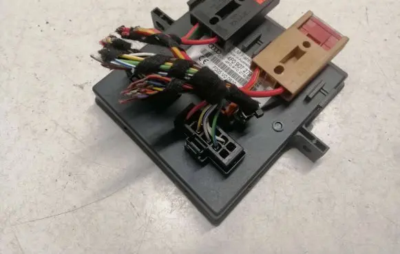 Audi A6 S6 C6 4F Comfort/convenience module 4F0907279 4F0910279K F005V00619