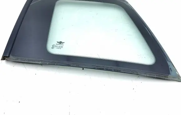 Mini Cooper Countryman R60 Rear side window