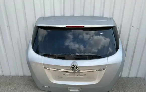 Tailgate/trunk/boot lid