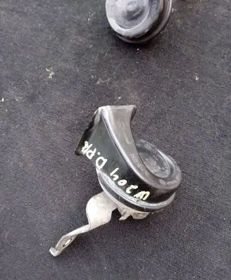 Mercedes-Benz C W204 Horn signal 3AV15