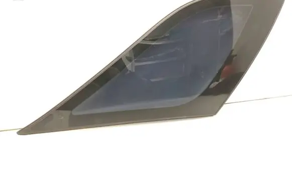 Mercedes-Benz ML W164 Rear side window 43R000004 A006451