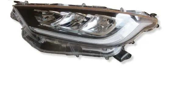 Toyota Yaris XP210 Headlight/headlamp K08