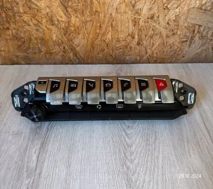 Peugeot 3008 II Climate control/heater control trim 98249155DX