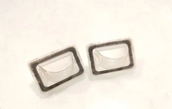Mazda 5 Number plate light P4987