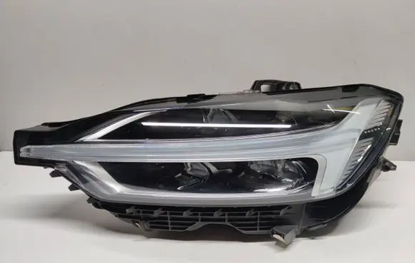 Volvo XC60 Headlight/headlamp 31655229