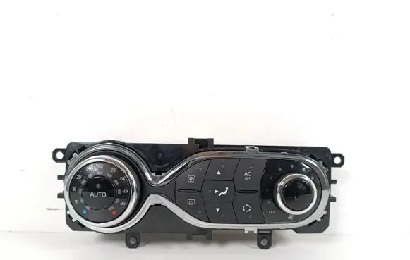 Renault Captur Air conditioner control unit module E1071162E