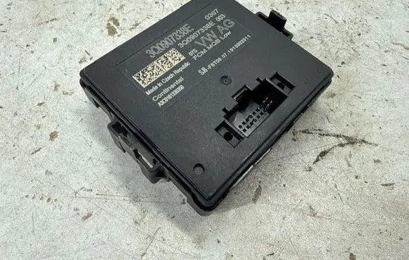 Audi Q3 F3 Light module LCM 3Q0907338E A3C0161330350