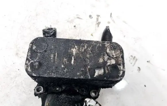 Opel Zafira A Engine oil radiator 