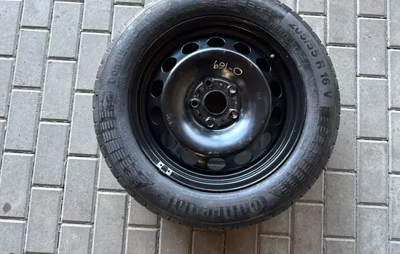 Skoda Octavia Mk3 (5E) R16 spare wheel 