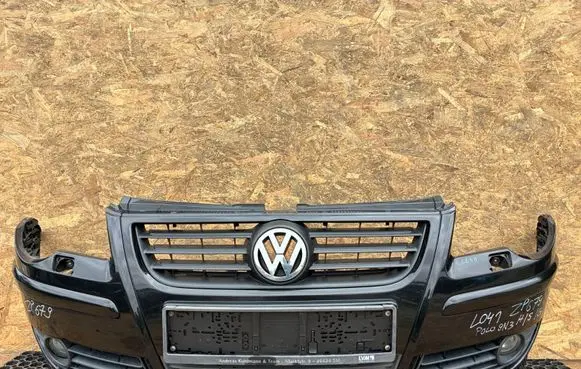Volkswagen Polo IV 9N3 Front bumper 6Q0807221C
