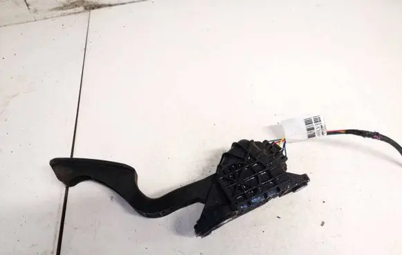 Toyota Prius (XW20) Accelerator throttle pedal 7812047050