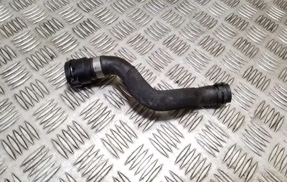 Volkswagen Golf Plus Engine coolant pipe/hose