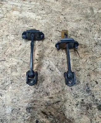 Citroen C4 I Rear door check strap stopper B51ARG 161009