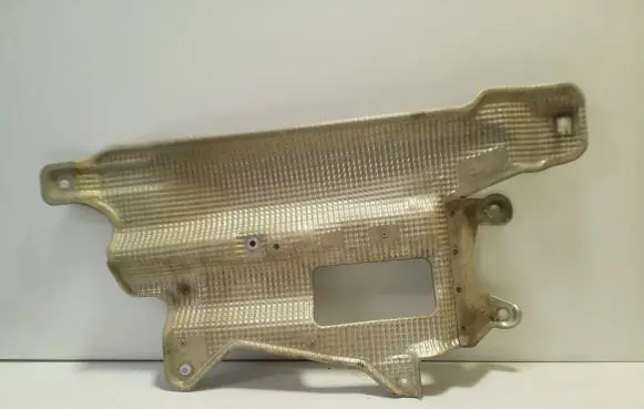 Exhaust heat shield