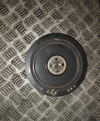 Volvo V40 Crankshaft pulley 31359414