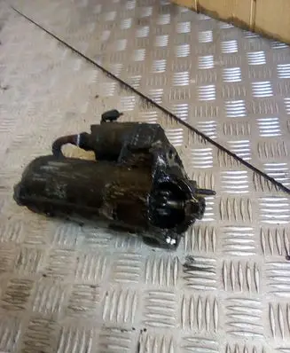 Renault Laguna II Starter motor 8200331251