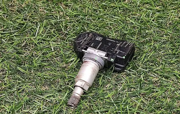 Tire pressure sensor