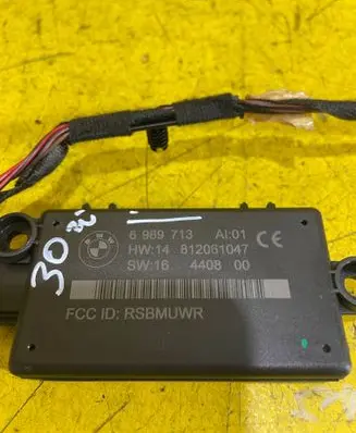 BMW 3 E92 E93 Alarm control unit/module 6989713
