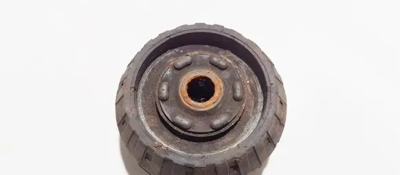 Opel Omega B1 Coil spring mount 90251358