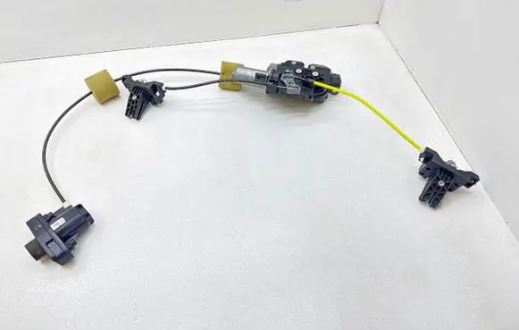 Mercedes-Benz S W221 Tailgate/trunk/boot lock/catch/latch 2217500185