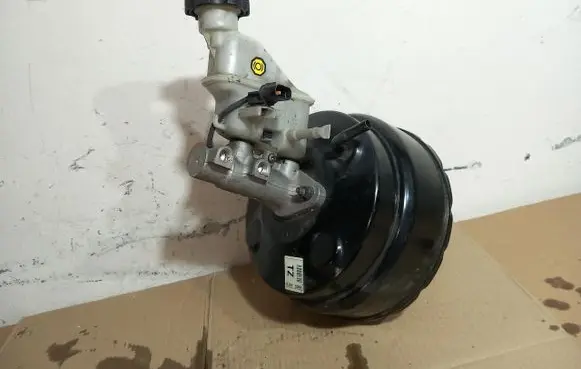 KIA Optima Brake booster
