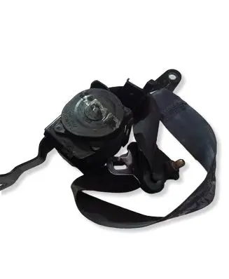 Mazda 6 Front seatbelt E40418108