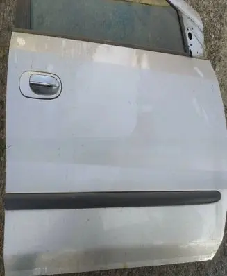 Nissan Almera Tino Front door trim (molding) 