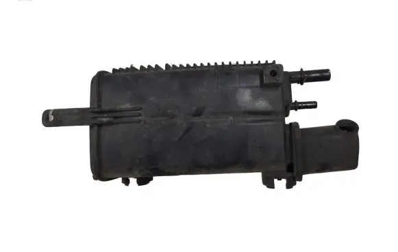 Active carbon filter fuel vapour canister