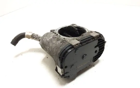 Volvo XC90 Throttle valve 8692720