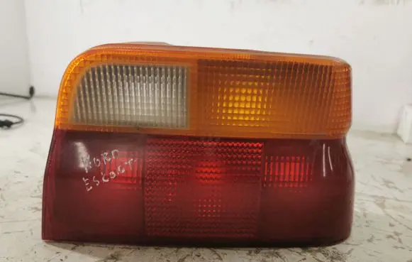 Ford Escort Rear/tail lights
