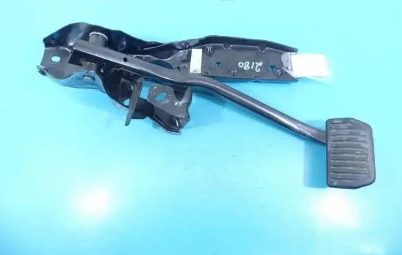 Land Rover Discovery Sport Pedal assembly GJ32-2D094-CB IMPRK1107385