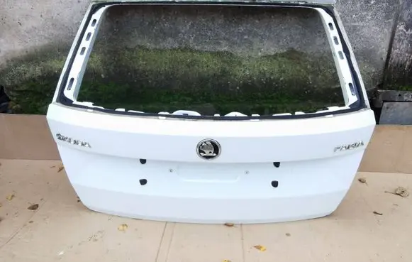 Skoda Fabia Mk3 (NJ) Tailgate/trunk/boot lid 6V9827159 6V9827159A