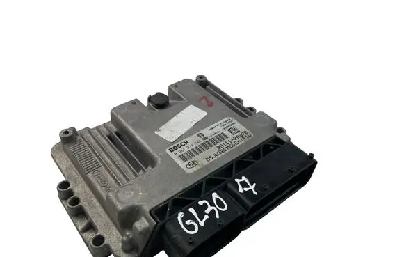KIA Ceed Engine control unit/module ECU 391112A970 0281019544