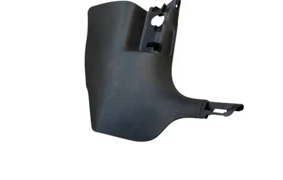 Foot area side trim